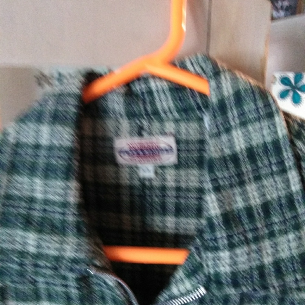 Light weight jacket - Picture 2 of 2
